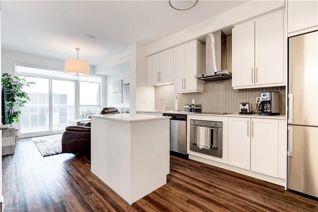 2087 Fairview Street, #2101