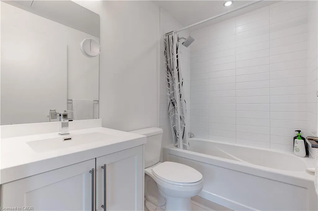 2087 Fairview Street, #2101