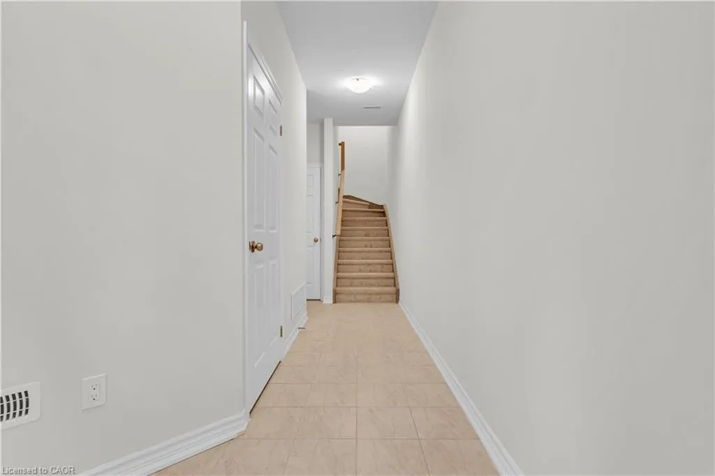 677 Park Road N, #147
