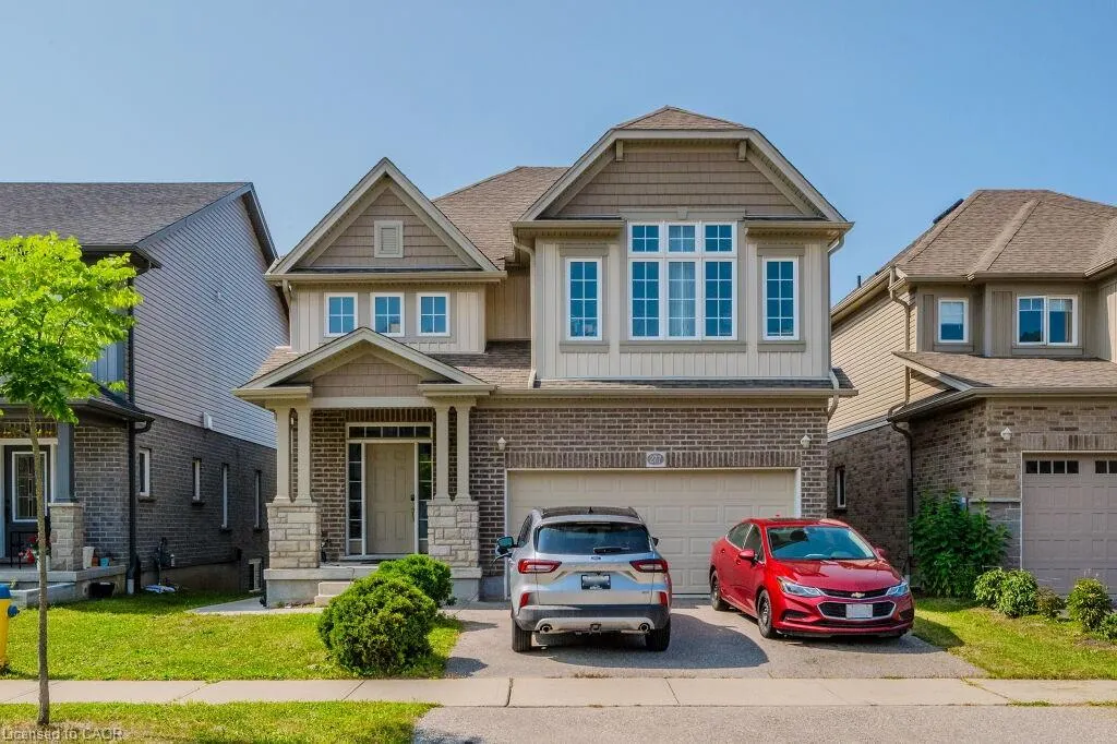 277 Dewdrop Crescent, #Lower