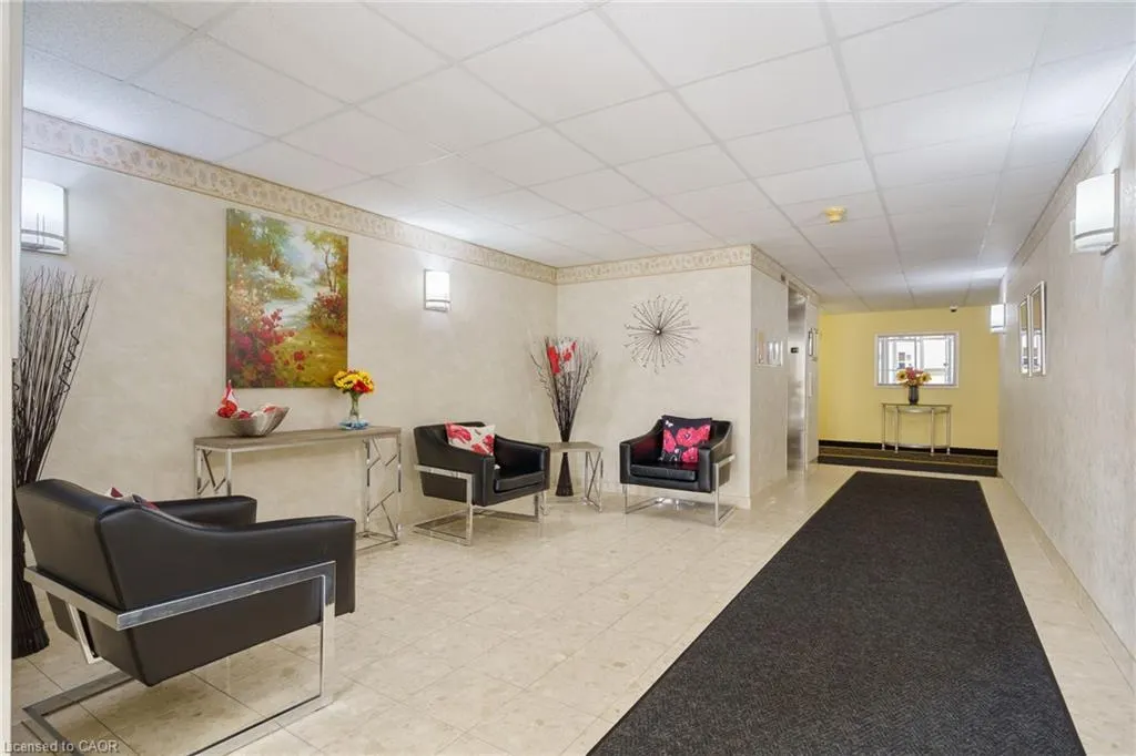 216 Plains Road W, #A304