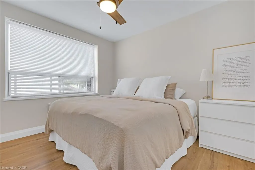 37 Mericourt Road, #208