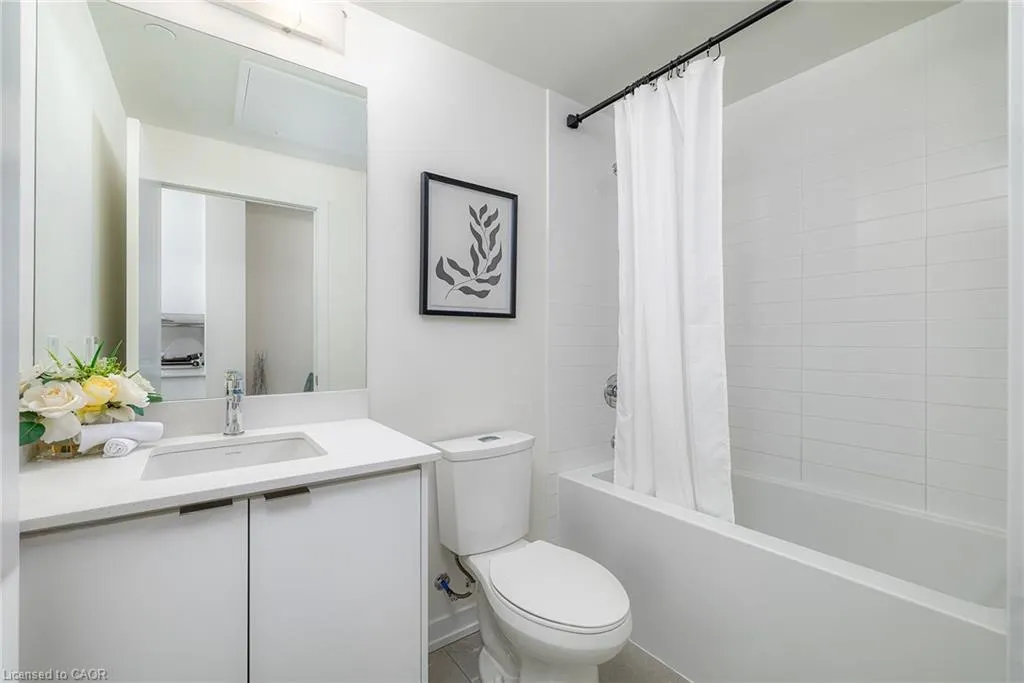 55 Duke Street W, #1401