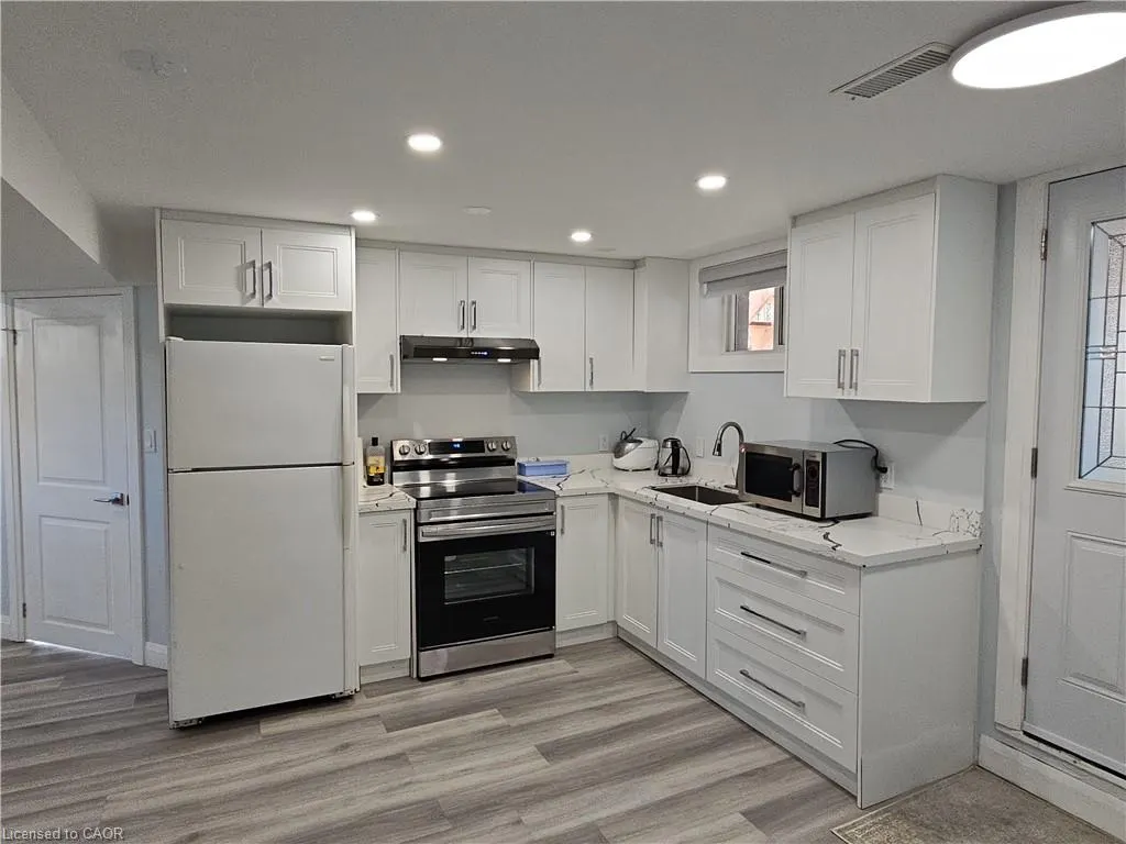 11 Prince Street, #Lower