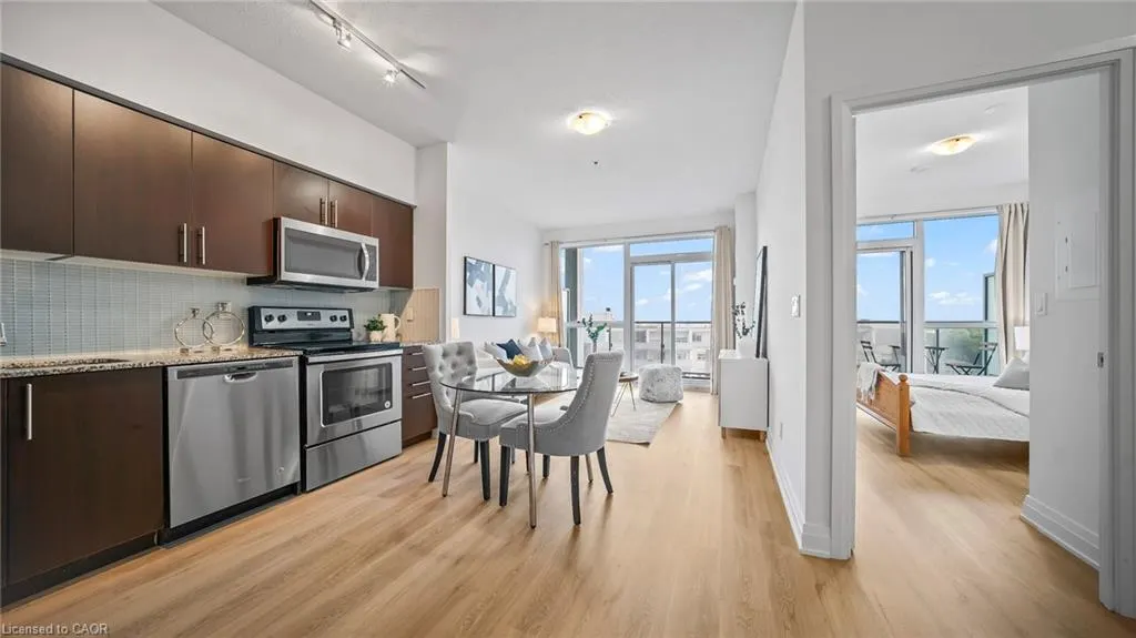 55 Speers Road, #1008