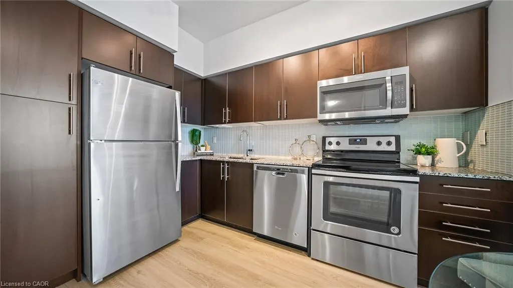 55 Speers Road, #1008