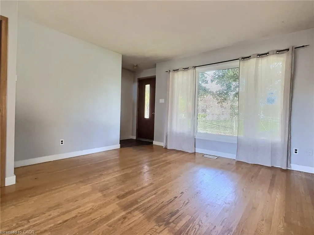 27 Hilltop Drive