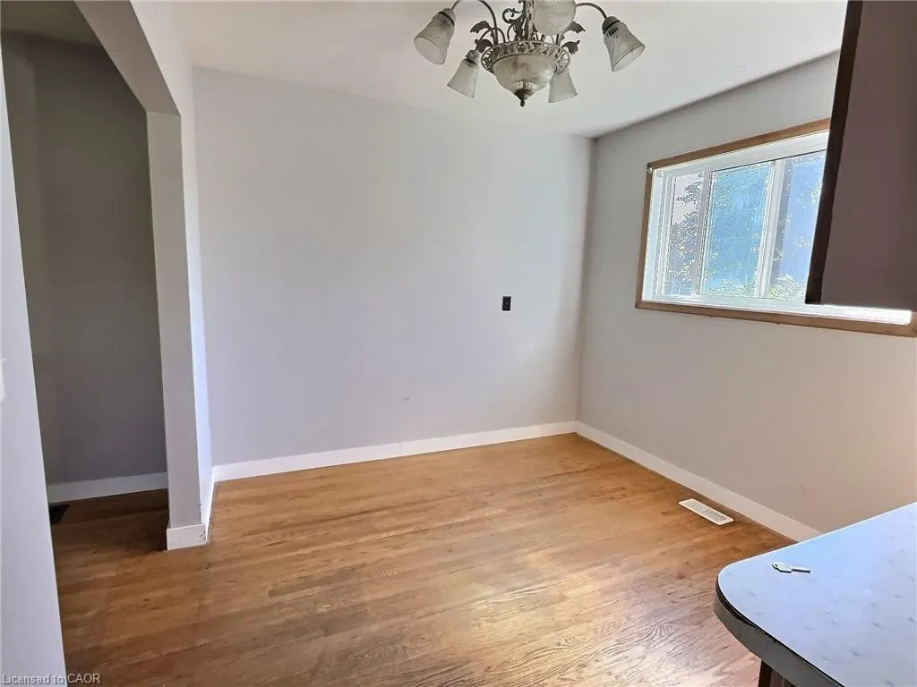 27 Hilltop Drive