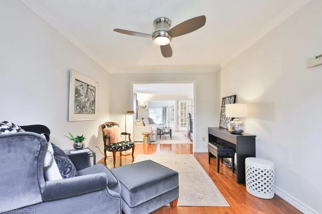 431 Naomi Crescent
