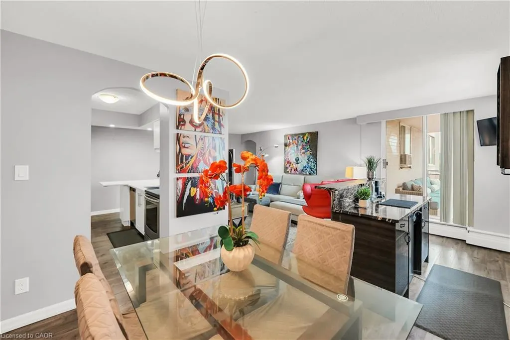 975 Warwick Court, #508