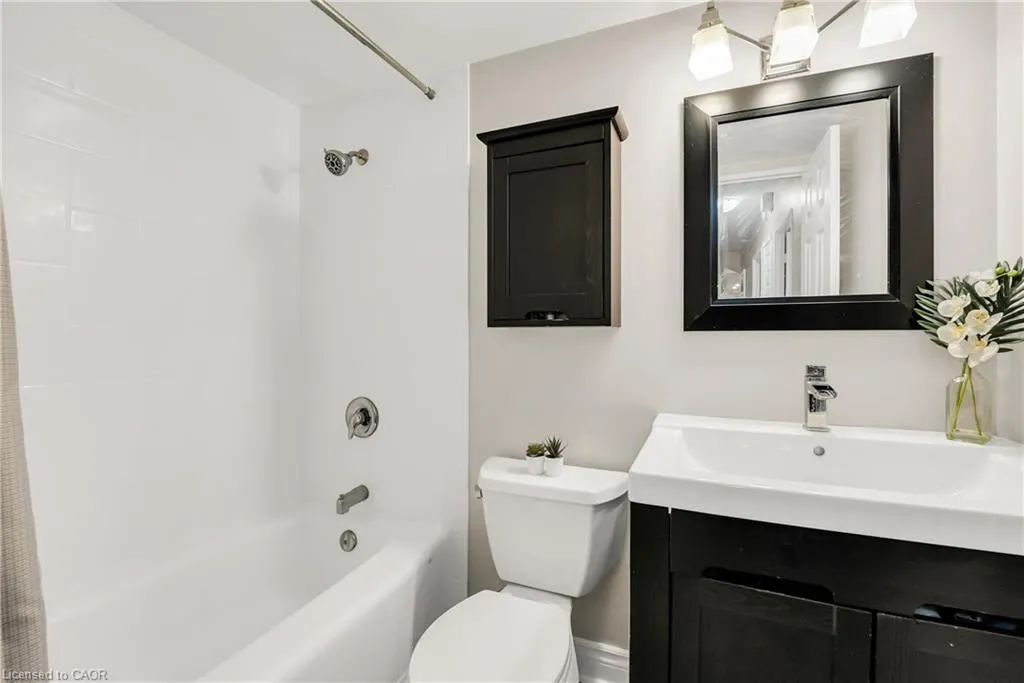 975 Warwick Court, #508