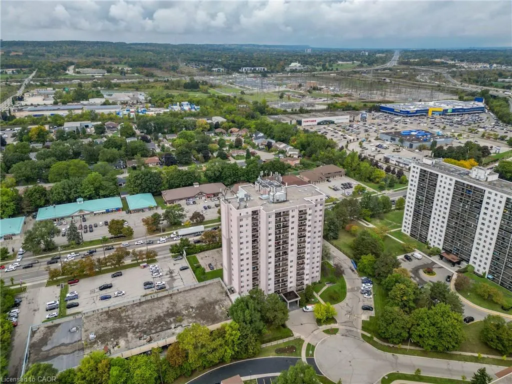 975 Warwick Court, #508