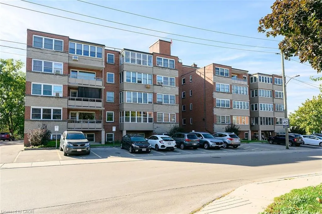 9 Grant Boulevard, #107