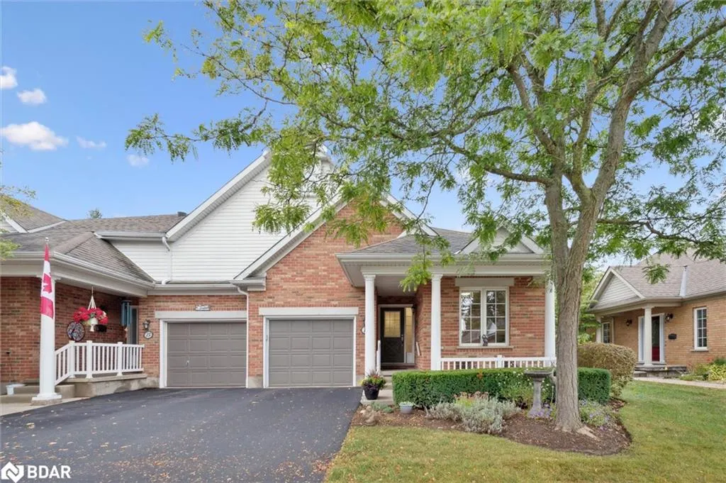 11 Magnolia Lane