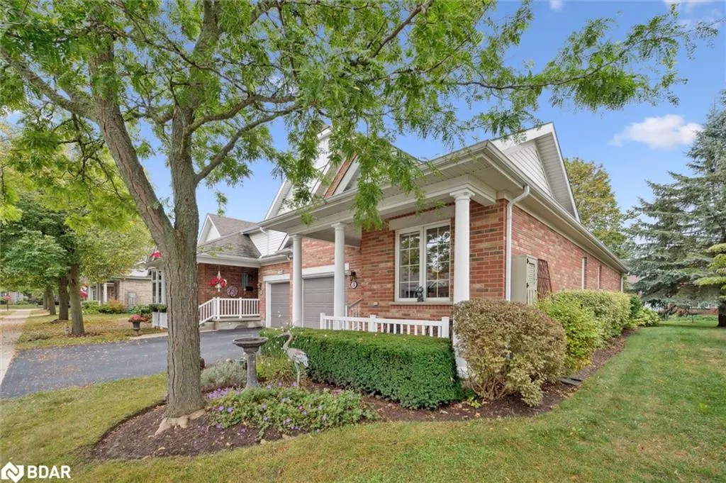 11 Magnolia Lane