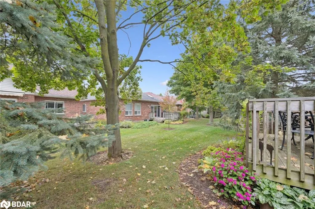 11 Magnolia Lane
