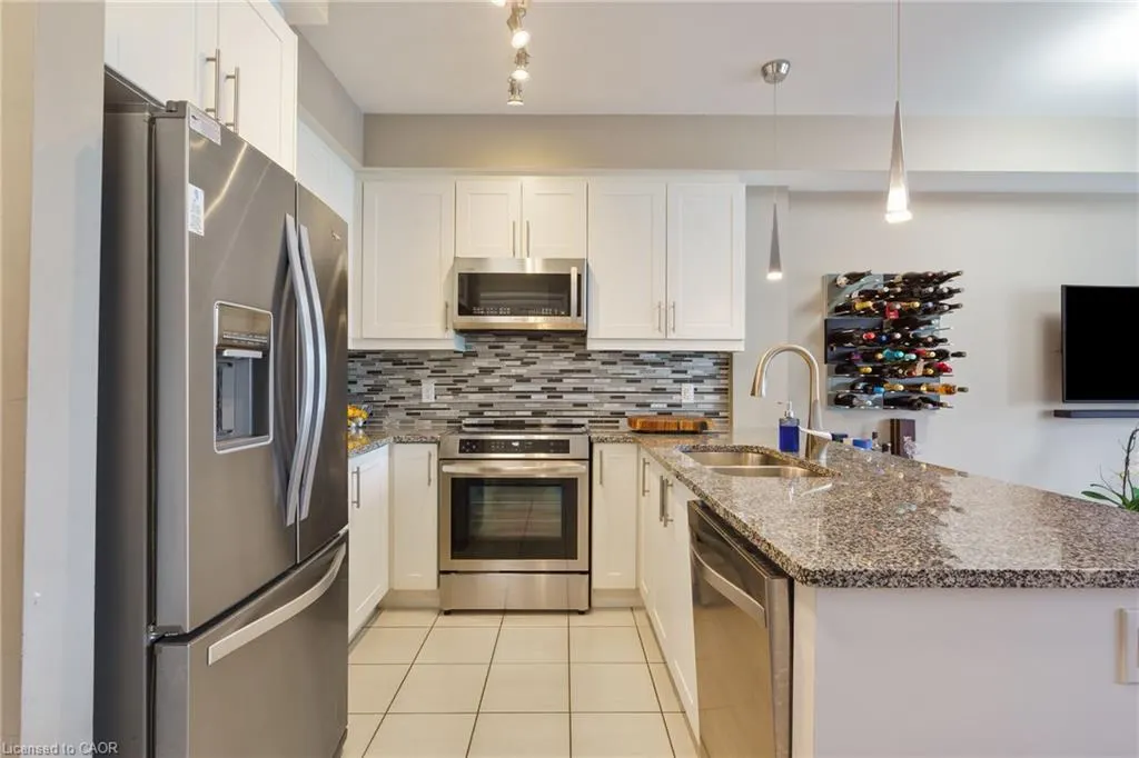 272 Georgian Drive, #306