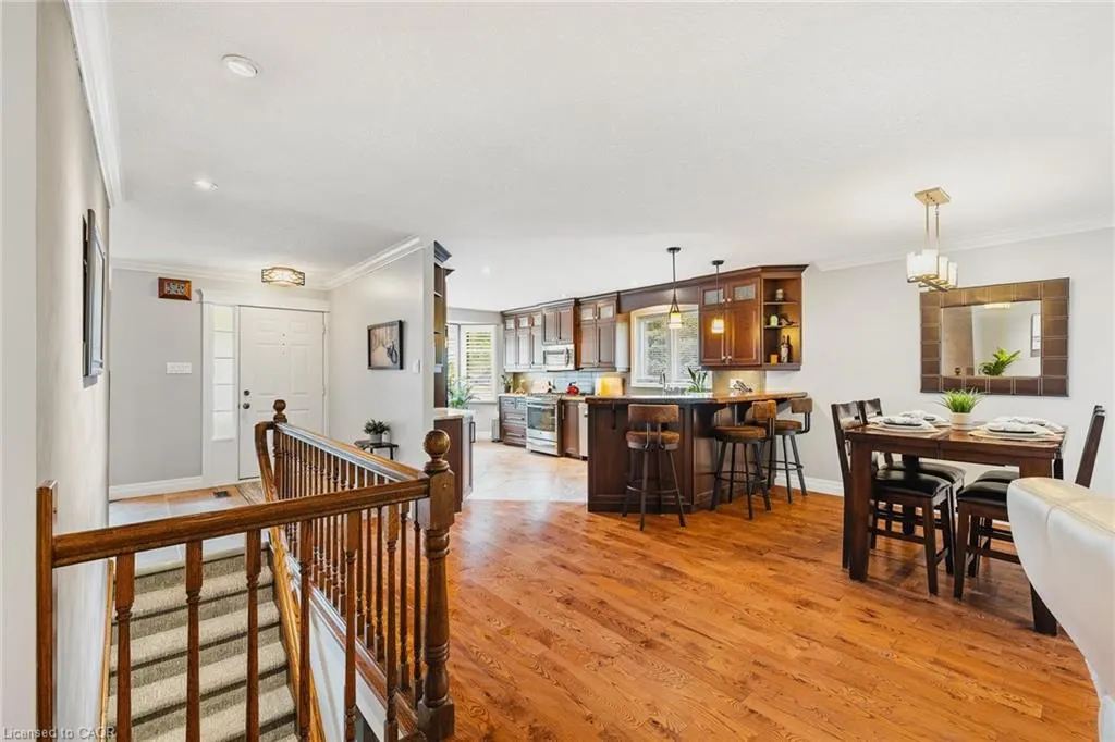 343 George Street N, #1