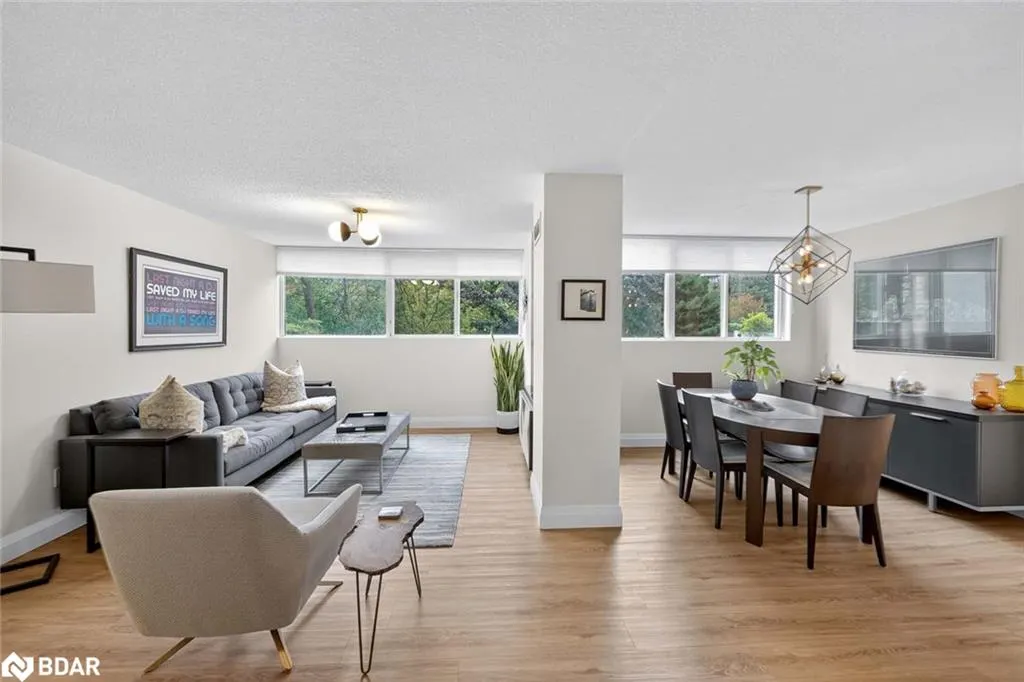 3695 Kaneff Crescent, #102