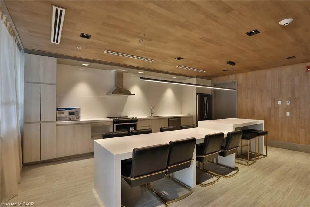 40 Esplanade Lane, #507