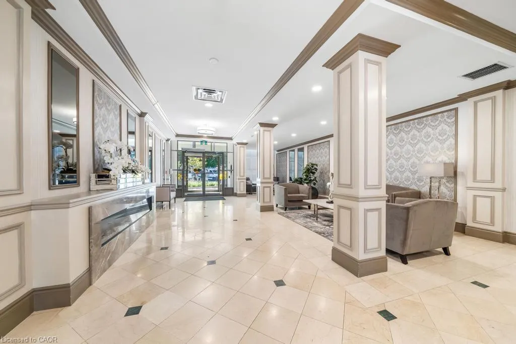 442 Maple Avenue, #1101