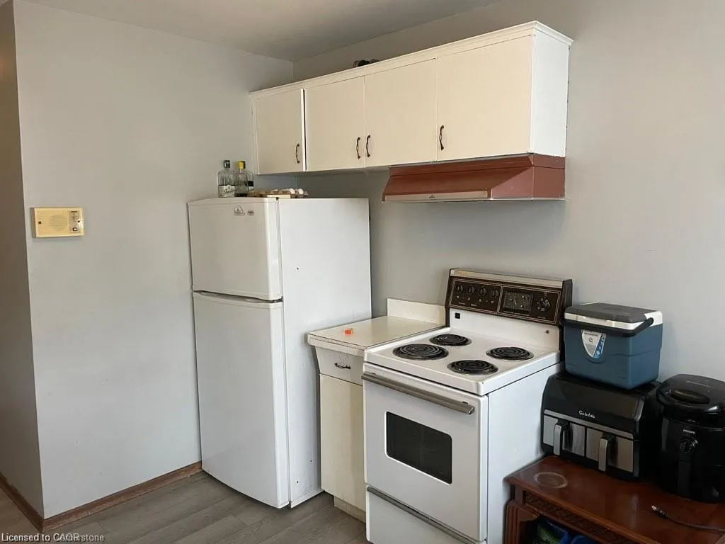 80 Kinzie Avenue, #3
