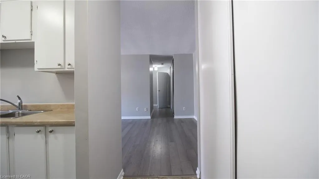 529 Parkside Drive, #8