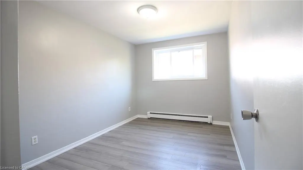 529 Parkside Drive, #8
