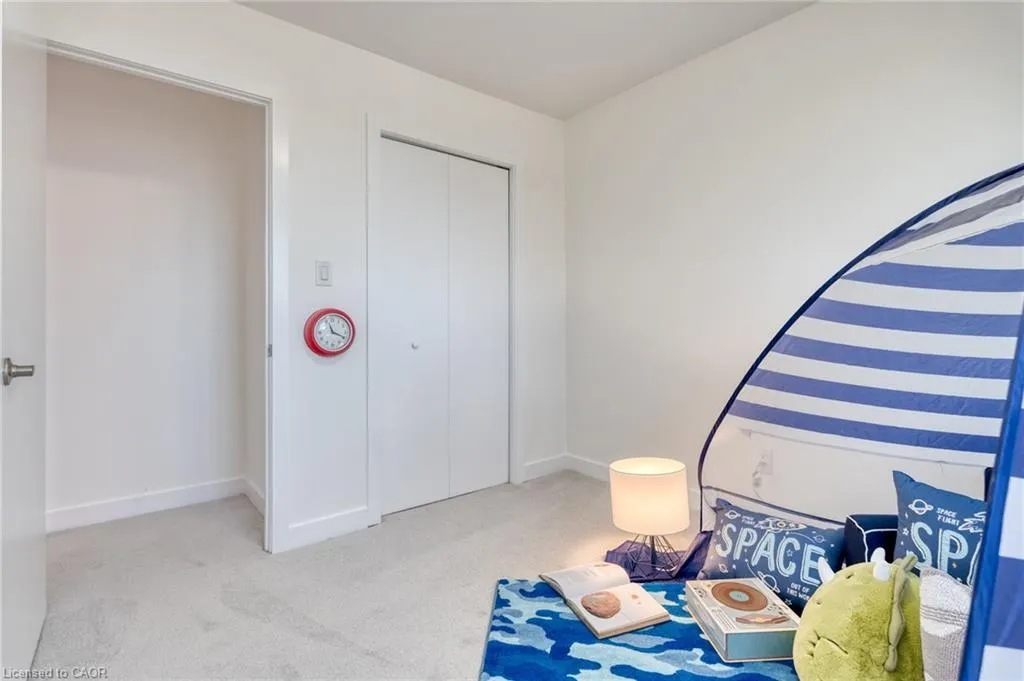 20 Anna Capri Drive, #26