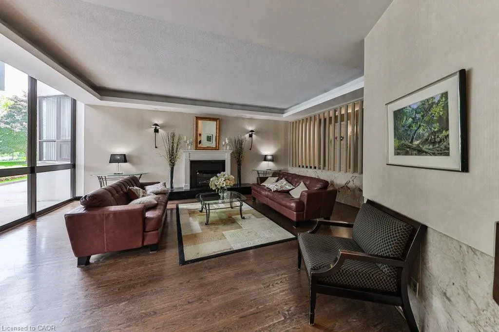 1333 Bloor Street, #606