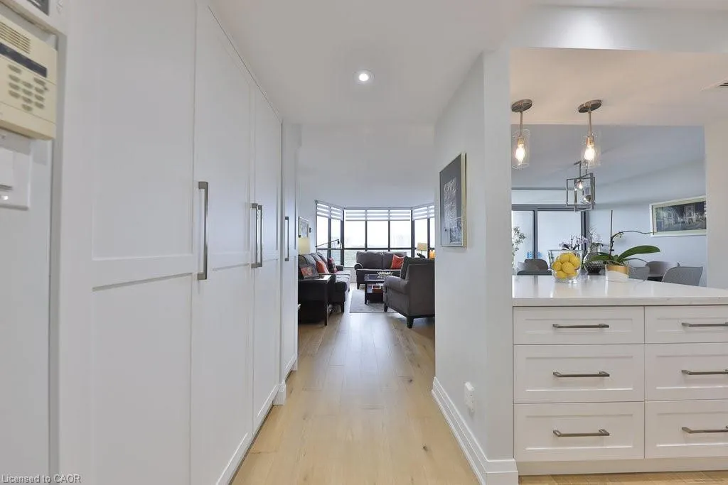 1333 Bloor Street, #606