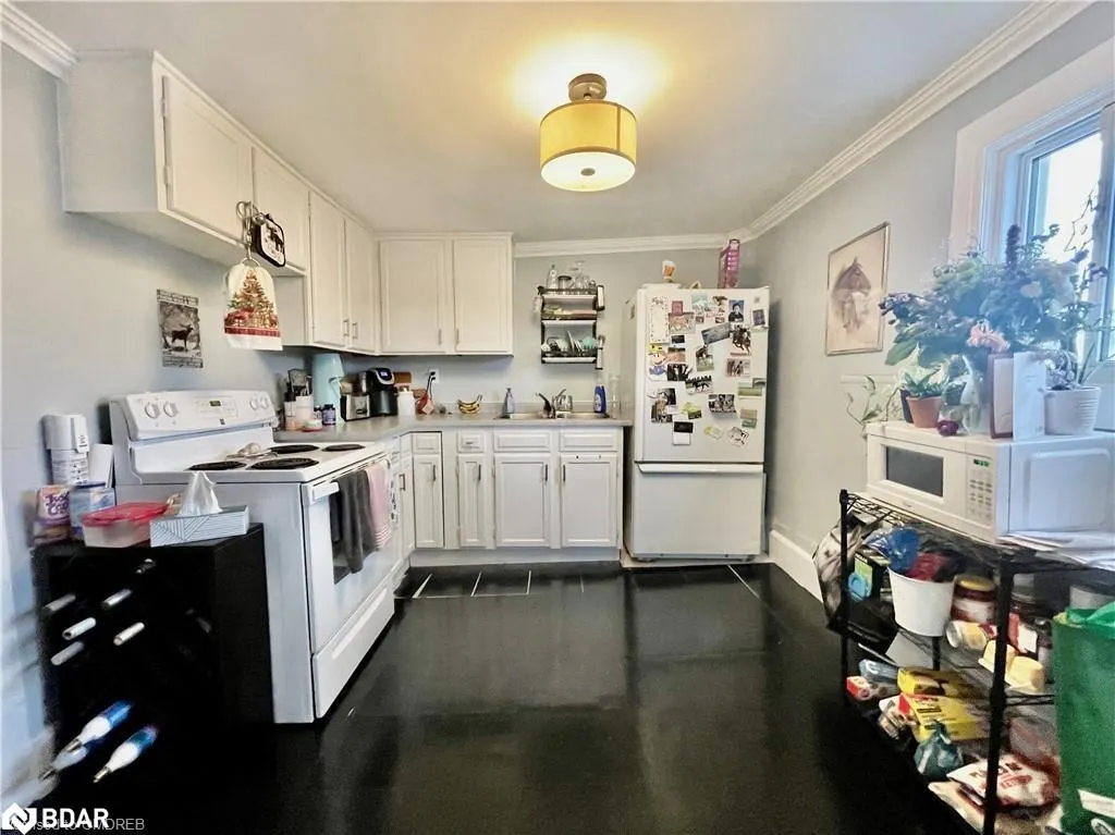 36 Lake Street, #2