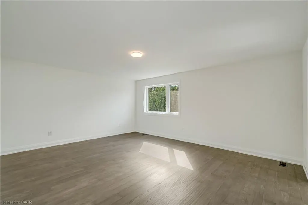 2154 Walkers Line, #1