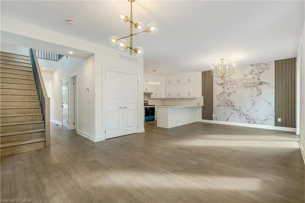2154 Walkers Line, #1