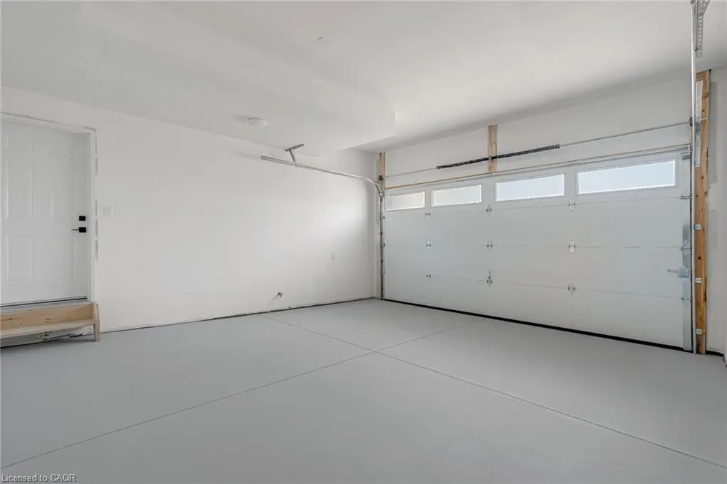 2154 Walkers Line, #4