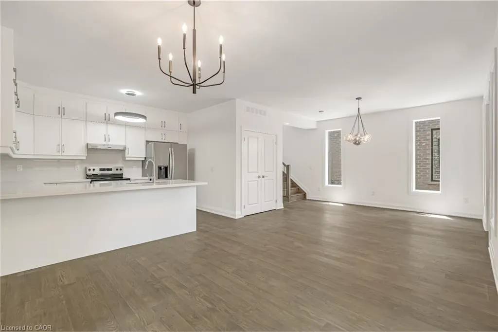 2154 Walkers Line, #6