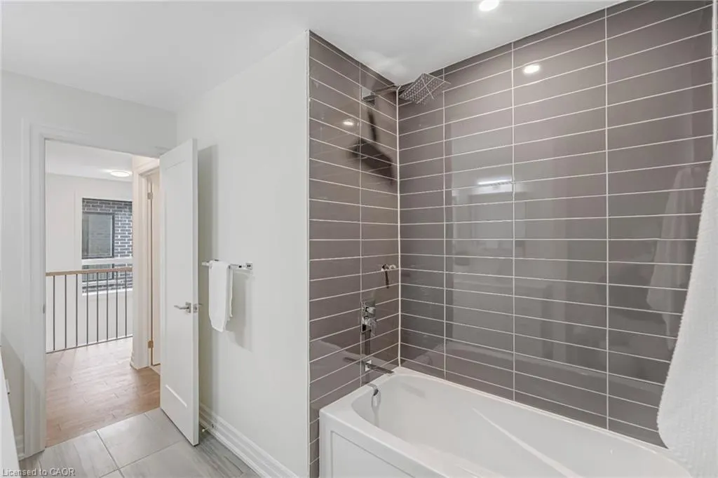 2154 Walkers Line, #7
