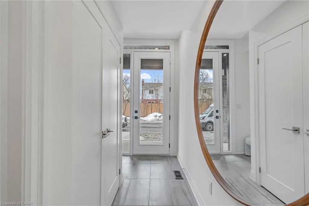 2154 Walkers Line, #7