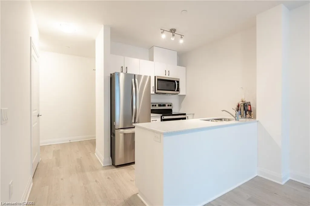 1936 Rymal Road E, #512