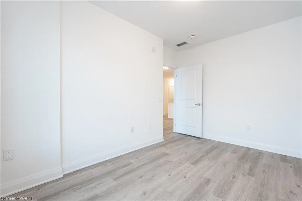 1936 Rymal Road E, #512