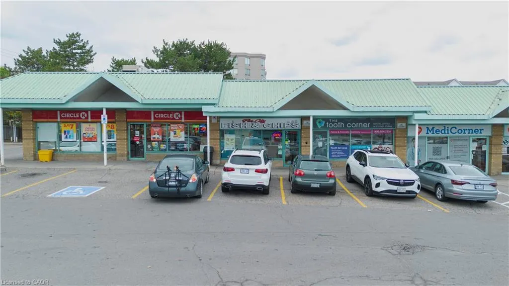 521 Hwy 8, #105