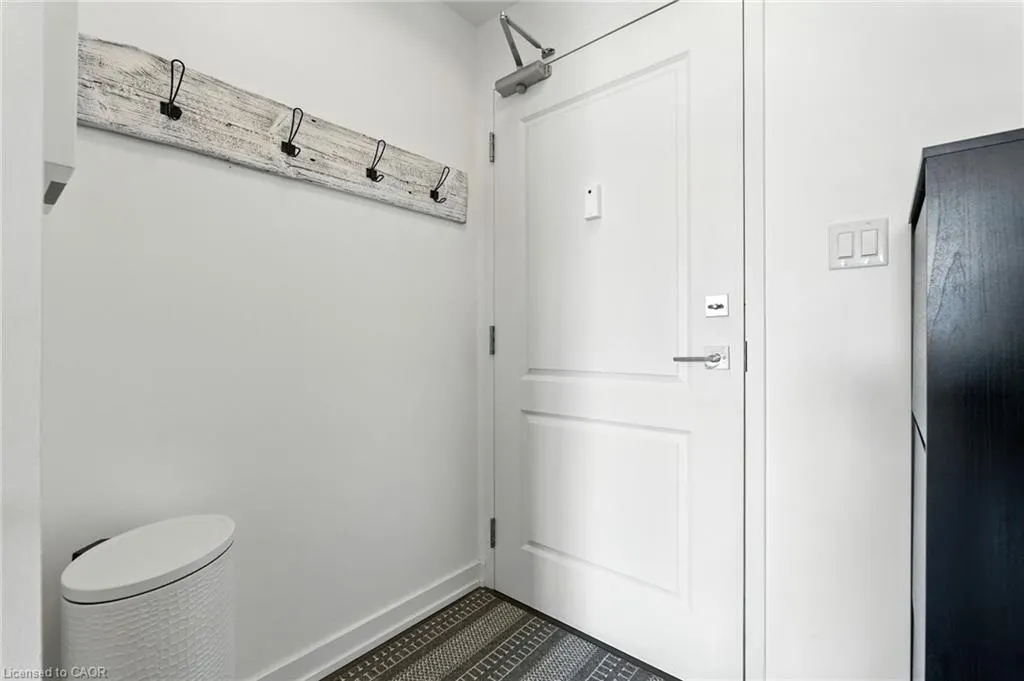 125 Shoreview Place, #338