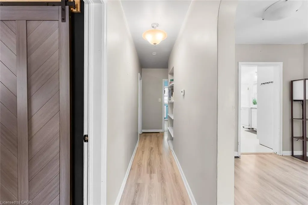 2 Homewood Avenue