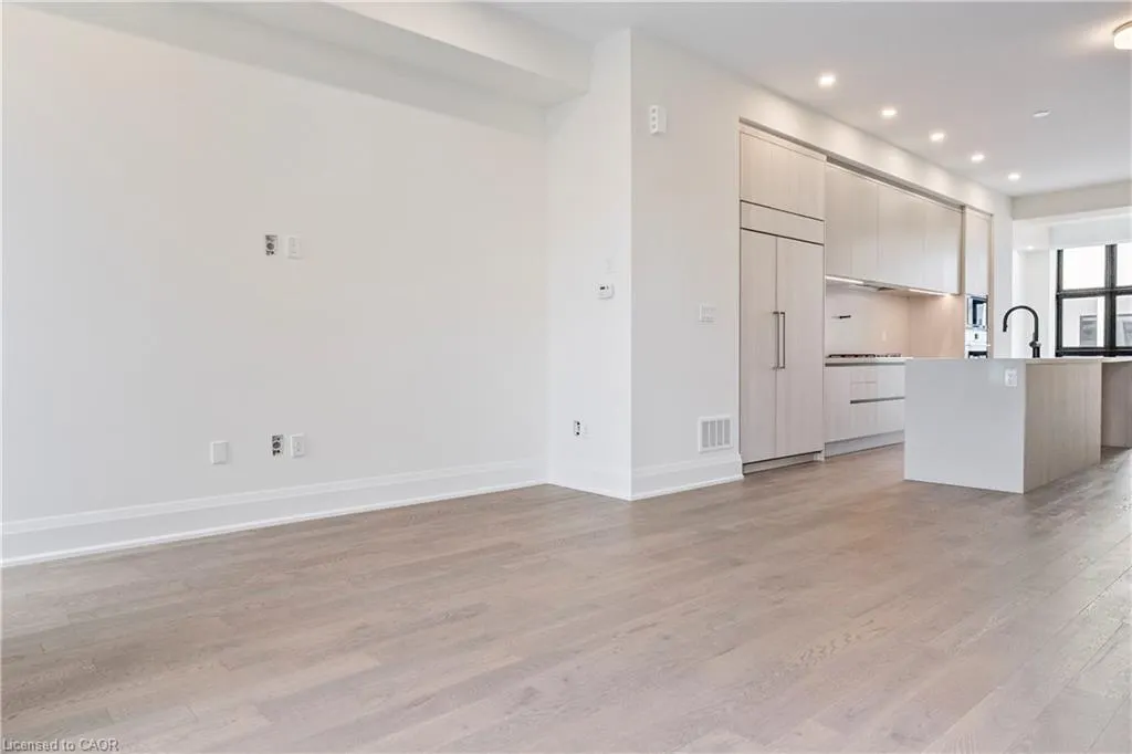 138 East Street, #2