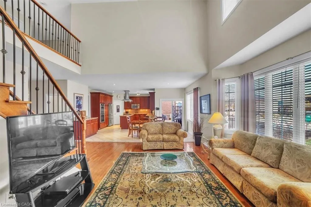 18 Southcrest Court
