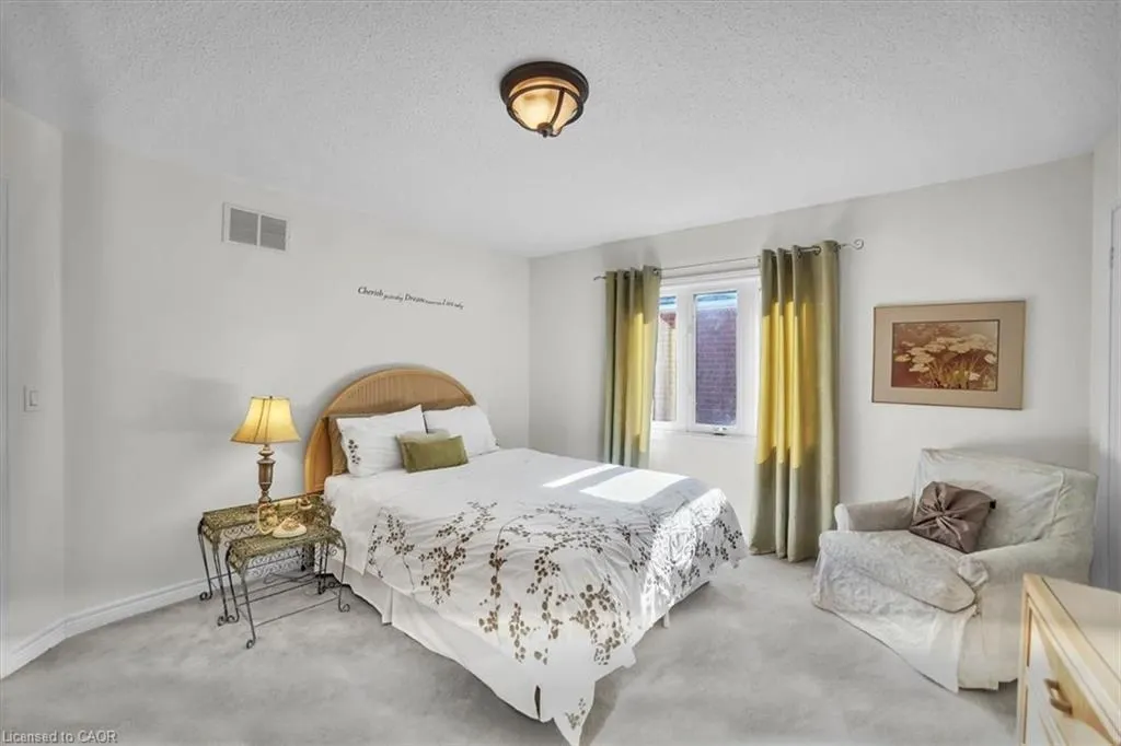 18 Southcrest Court