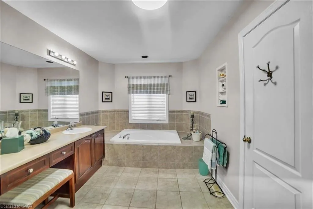 18 Southcrest Court