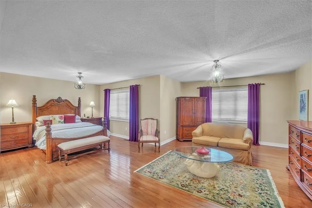 18 Southcrest Court