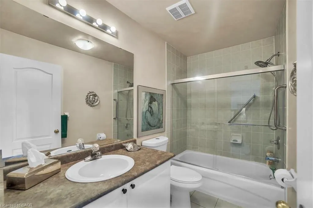 18 Southcrest Court