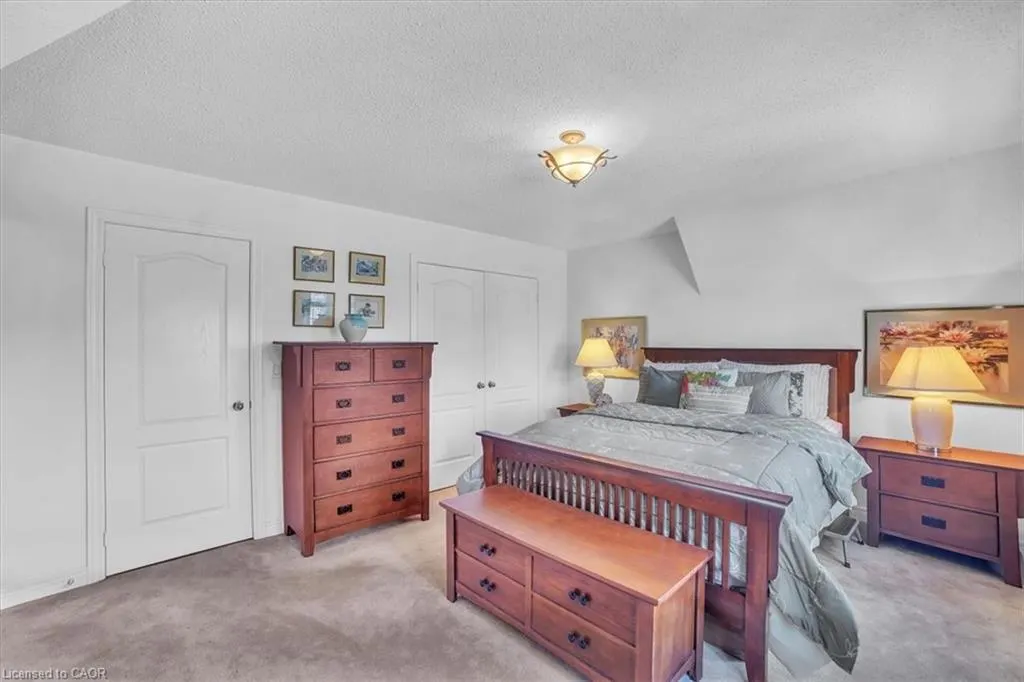 18 Southcrest Court